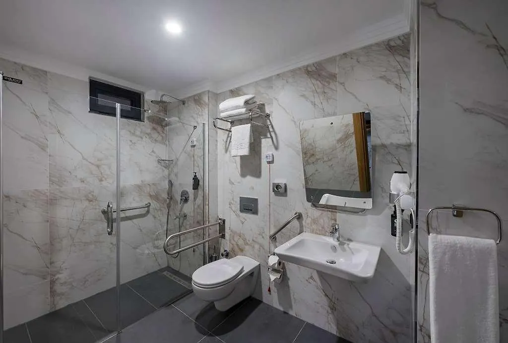 Hotel Ramada Encore Istanbul Sisli